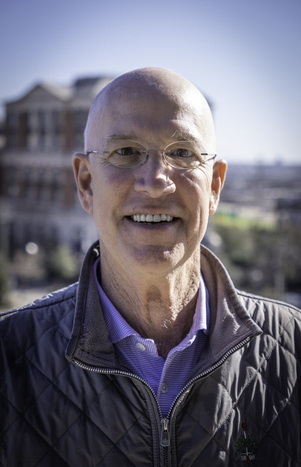 Bill Smith - Miembro de la junta directiva